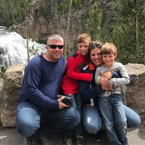 Meet your Posher, Becky